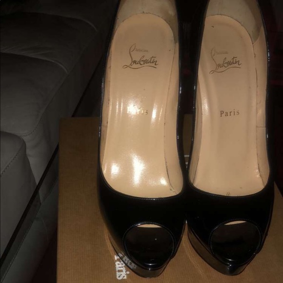 Christian louboutin peep toe size 41, used - Picture 2 of 2